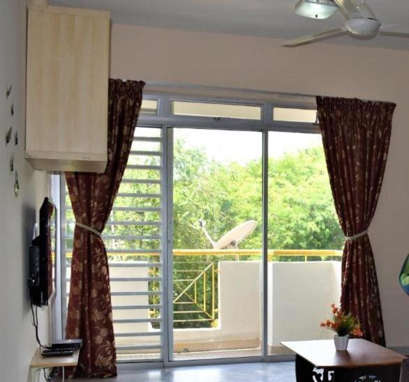 Purnama Homestay At Oceanview Resort พอร์ตดิ๊กสัน ภายนอก รูปภาพ